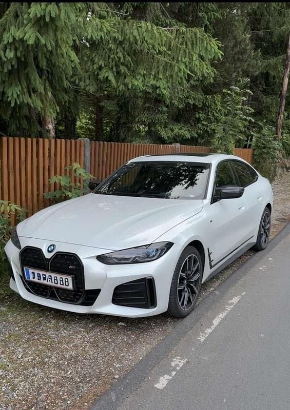 Gebraucht 2022 BMW i4 Shadowline Limousine | € 49.999 (Fairer Preis) - Bild 1/4