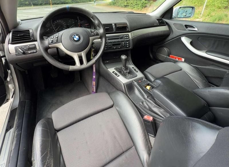 Gebraucht BMW 330 Performance 204 PS (150 kW) 2003 Silber Coupé