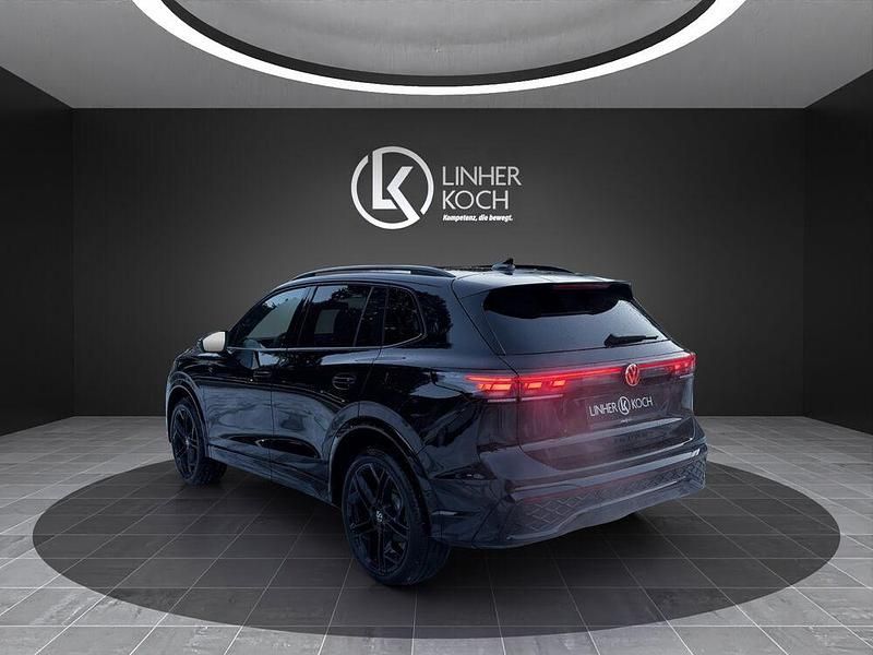 Neu VW Tiguan Sport 193 PS (141 kW) 2025 Schwarz SUV