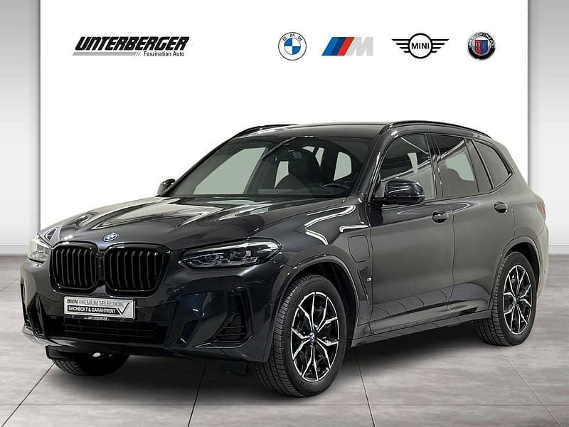 Grau Gebraucht 2022 BMW X3 M Sport SUV | € 40.890 (Fairer Preis) - Bild 1/4