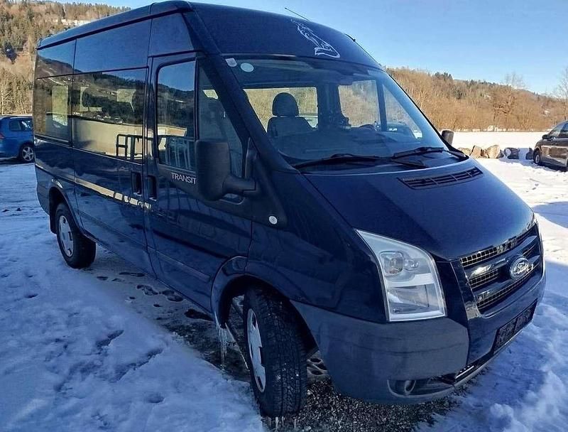 Gebraucht Ford Transit Trend 140 PS (102 kW) 2011 Blau Kombi