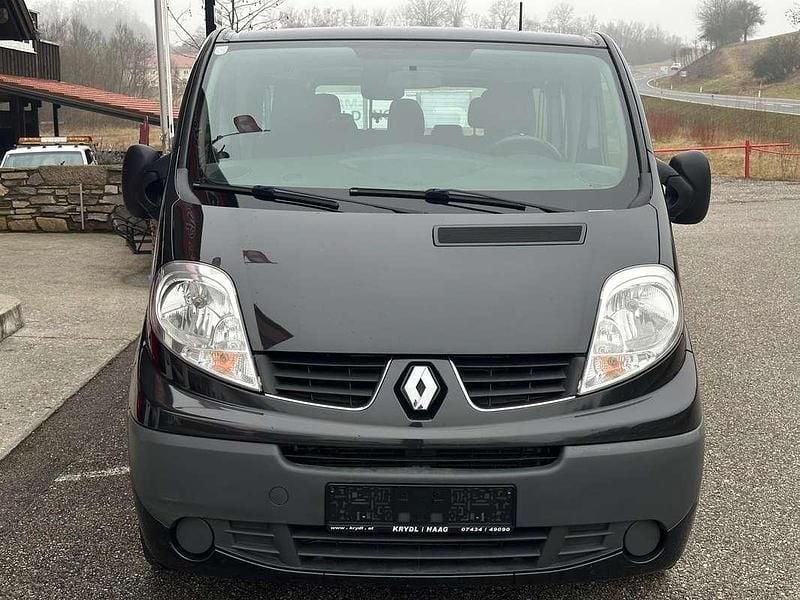 Gebraucht Renault Trafic Expression 114 PS (83 kW) 2011 Schwarz Van / Kleinbus