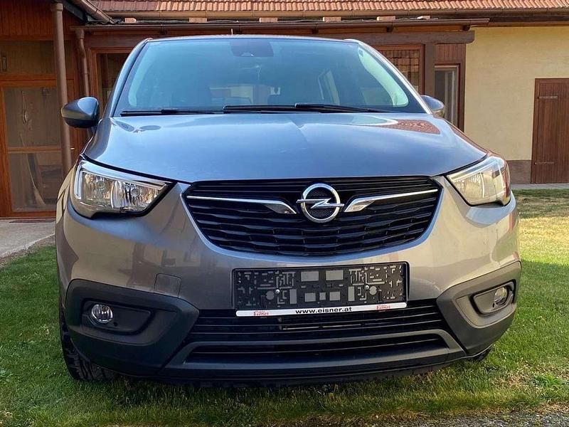 Grau Gebraucht 2017 Opel Crossland X Edition SUV | € 12.000 (Etwas zu teuer) - Bild 1/4