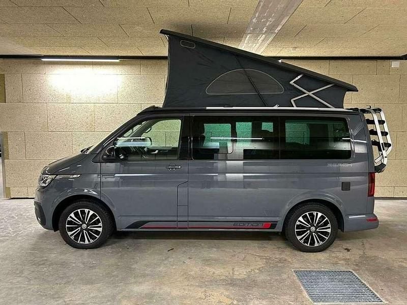 Gebraucht VW California Beach 150 PS (110 kW) 2022 Grau Van