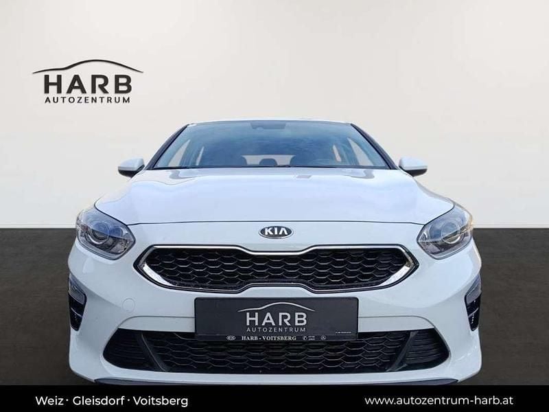 Gebraucht Kia Ceed Sportswagon Silver 140 PS (102 kW) 2020 Weiß Kombi