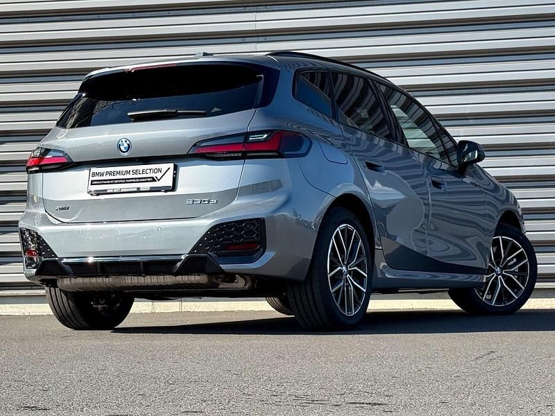 Gebraucht BMW 230e Active Tourer 150 PS (110 kW) 2025 Grau Van / Kleinbus
