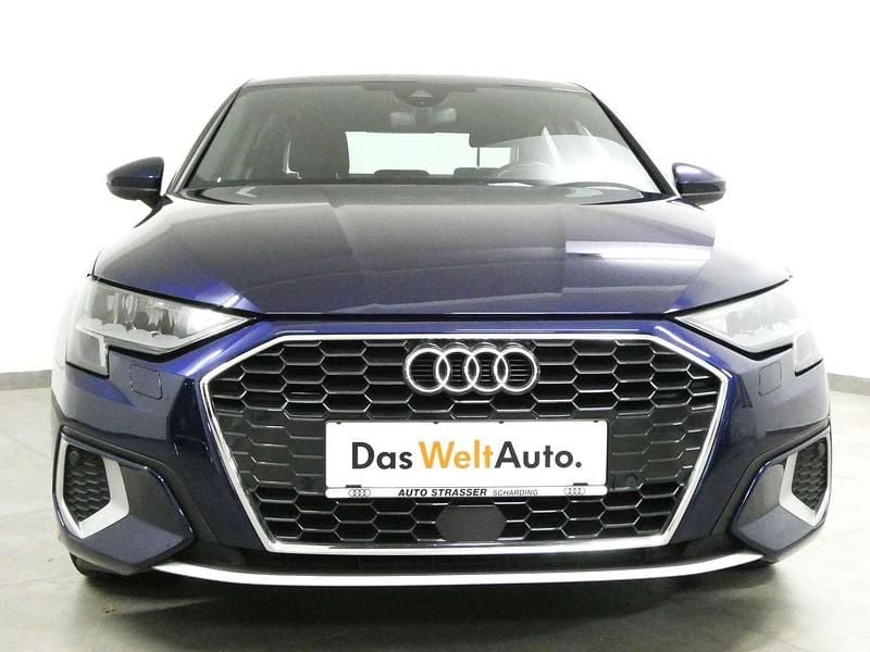 Gebraucht Audi A3 Advanced 110 PS (80 kW) 2021 Blau Limousine