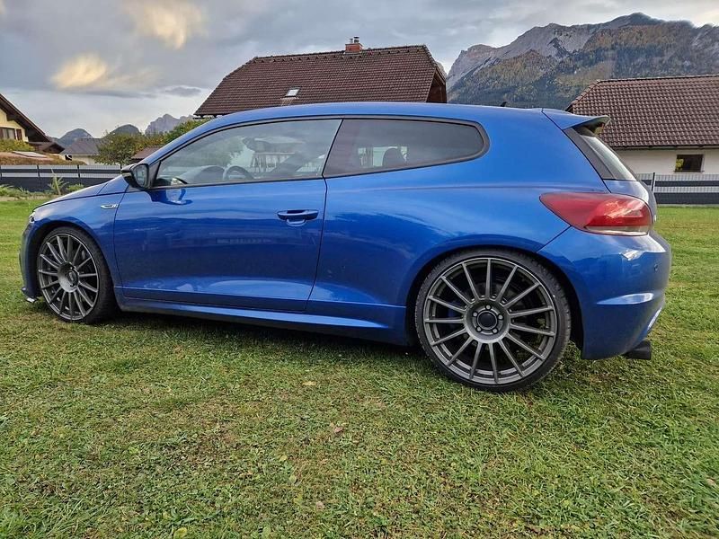 Gebraucht VW Scirocco R 265 PS (194 kW) 2010 Blau Coupé