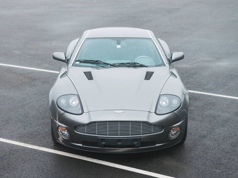 Gebraucht Aston Martin Vanquish 460 PS (338 kW) 2003 Grau Coupé