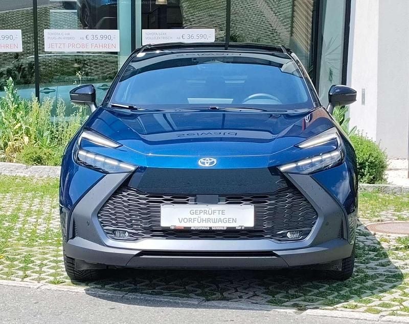 Gebraucht Toyota C-HR Active 152 PS (111 kW) 2025 Blau SUV