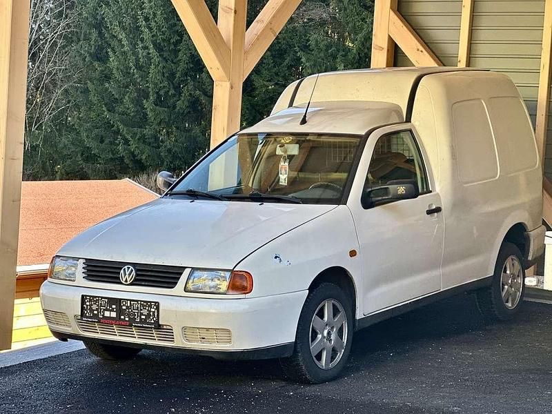 Gebraucht VW Caddy 64 PS (47 kW) 2003 Weiß Van / Kleinbus