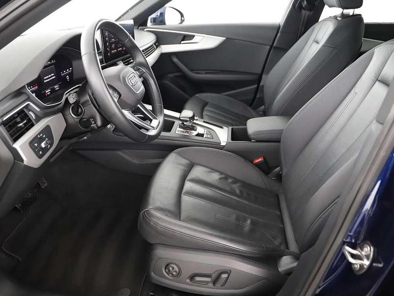 Gebraucht Audi A4 S-Line 204 PS (150 kW) 2022 Blau Kombi