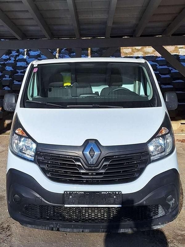 Gebraucht Renault Trafic 125 PS (91 kW) 2017 Weiß Van / Kleinbus