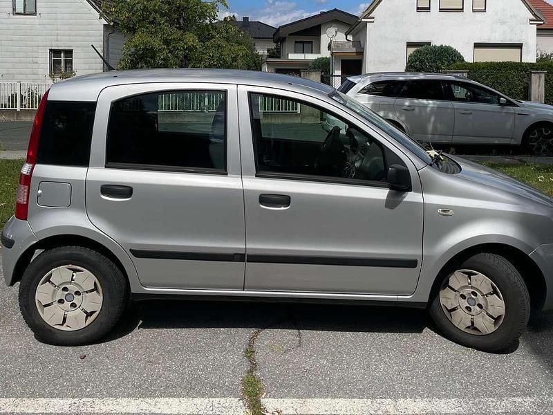 Gebraucht Fiat Panda 54 PS (39 kW) 2009 Silber Limousine