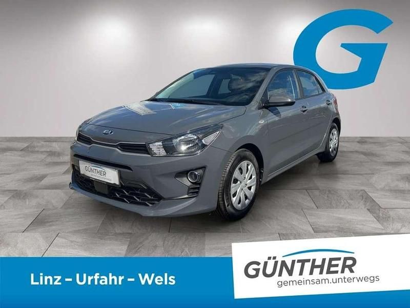 Grau Gebraucht 2021 Kia Rio Limousine | € 12.990 (Fairer Preis) - Bild 1/4