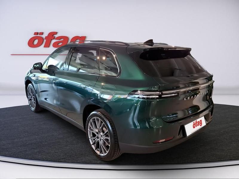 Neu Leapmotor C10 160 kW (218 PS) 2025 SUV