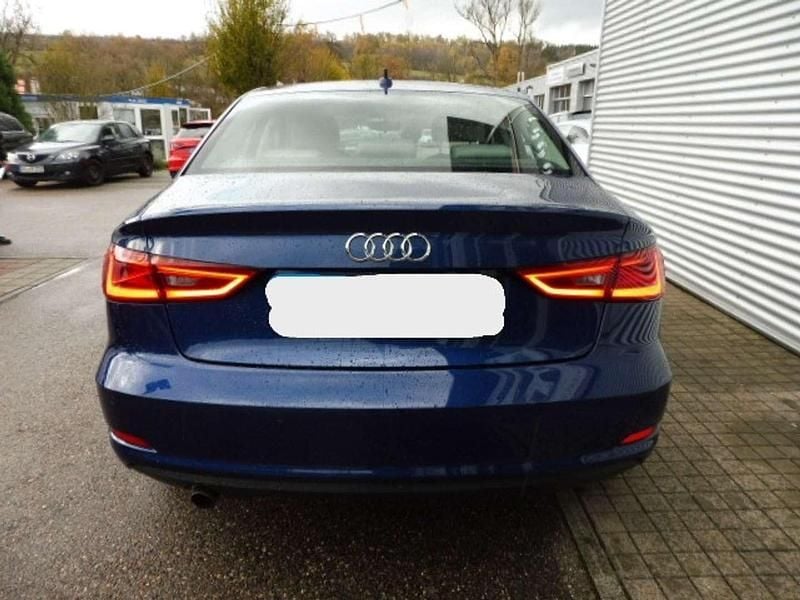 Gebraucht Audi A3 Ambition 110 PS (80 kW) 2015 Blau Limousine