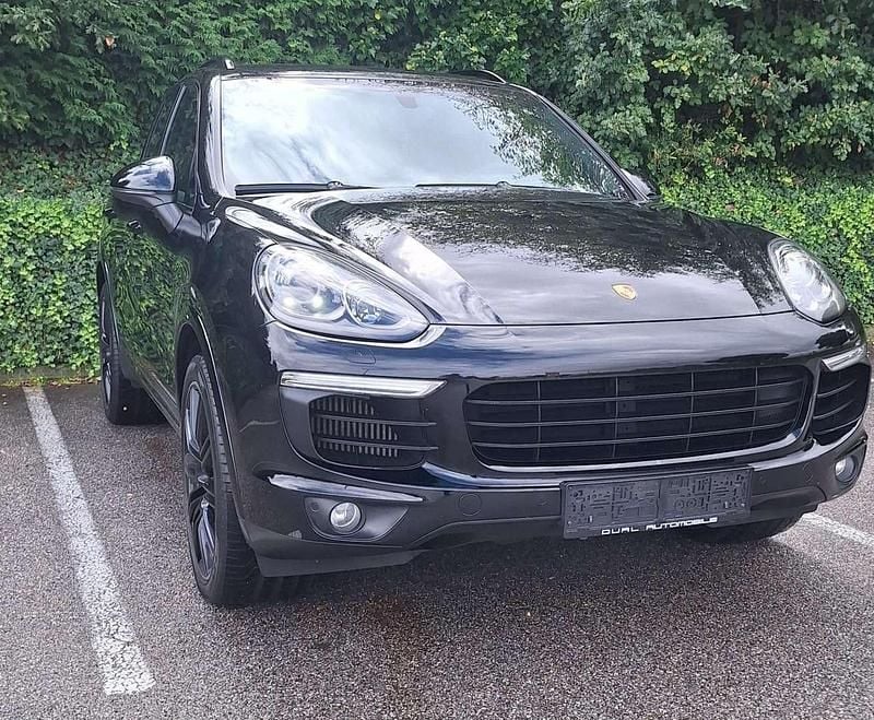 Gebraucht 2018 Porsche Cayenne Platinum Edition SUV | € 41.900 (Fairer Preis) - Bild 1/4