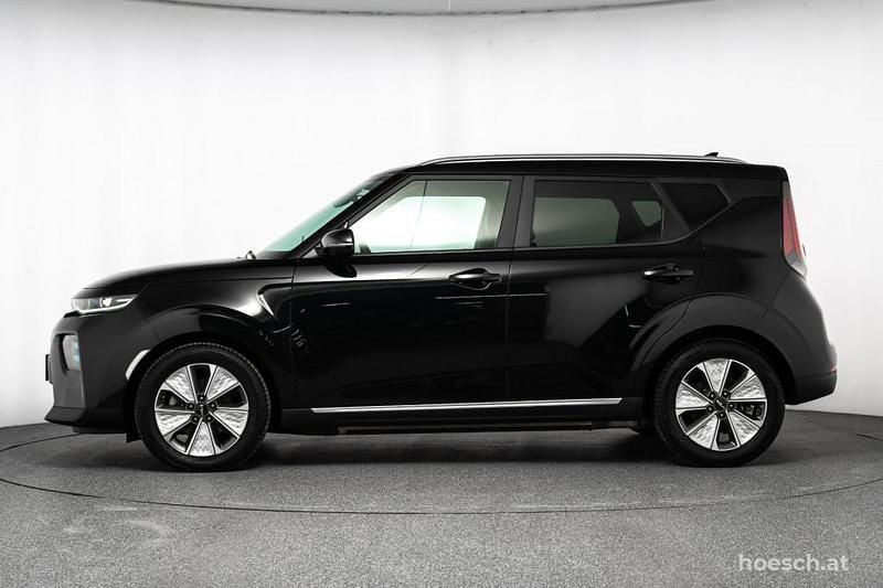 Gebraucht Kia Soul EV Inspiration 150 kW (204 PS) 2024 Schwarz SUV