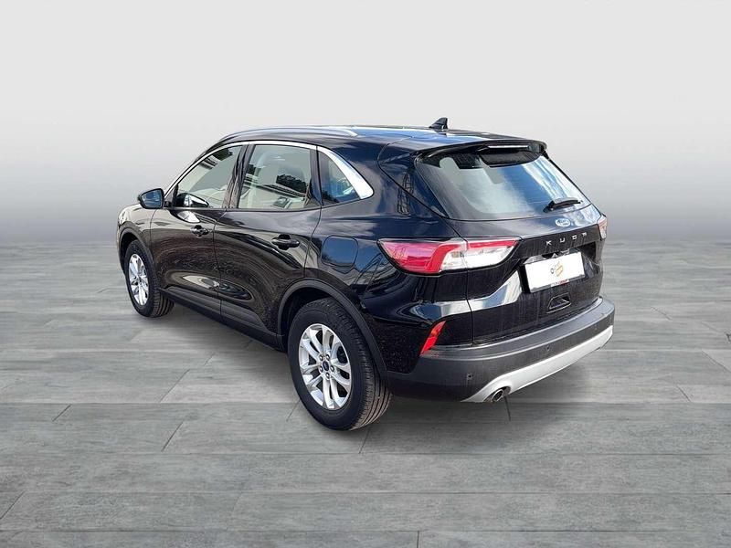 Gebraucht Ford Kuga Titanium 120 PS (88 kW) 2021 Schwarz SUV