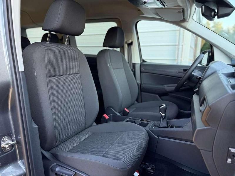 Neu VW Caddy Maxi 122 PS (89 kW) 2025 Grau Van / Kleinbus