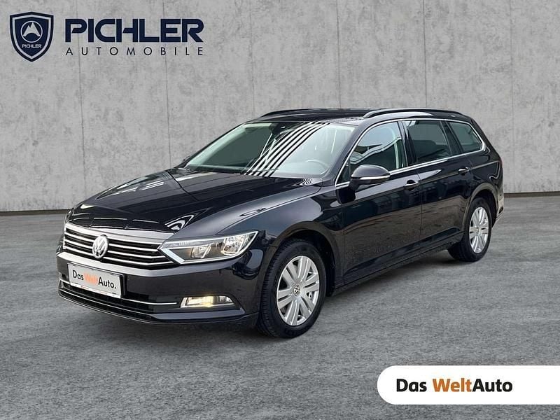 Schwarz metallic Gebraucht 2019 VW Passat Comfortline Kombi | € 16.990 (Guter Preis) - Bild 1/4