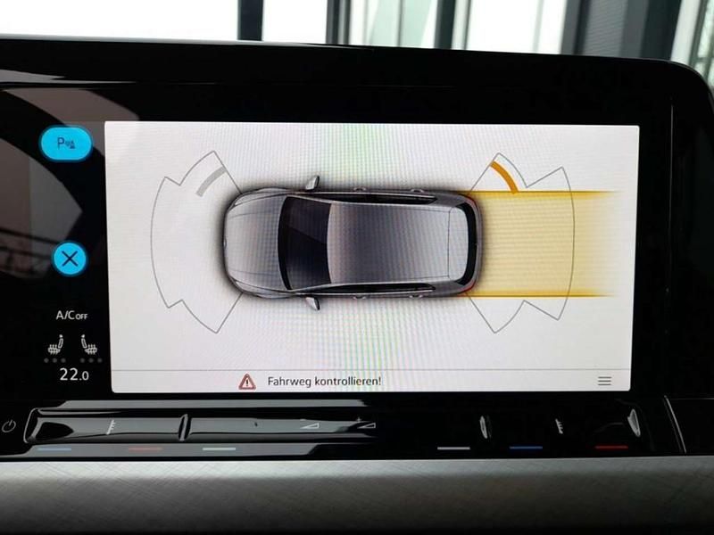 Gebraucht VW Golf Pro 116 PS (85 kW) 2023 Blau Limousine