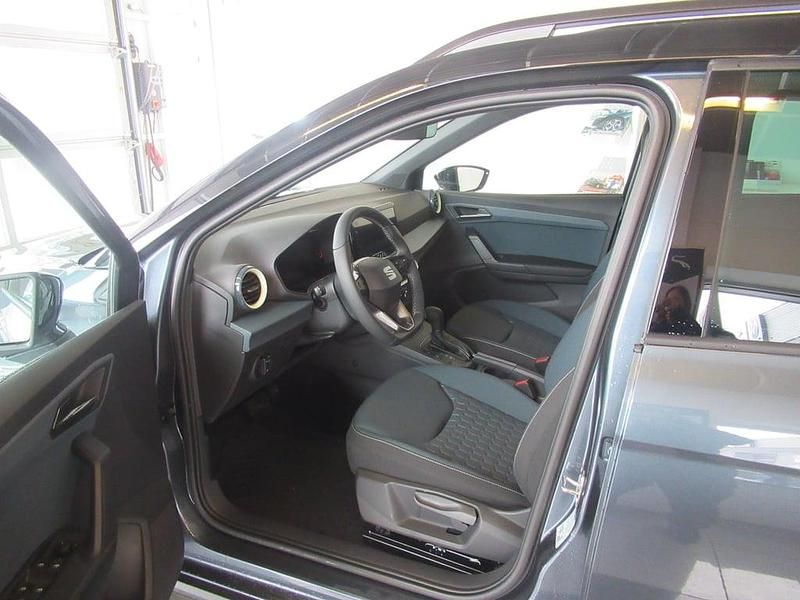 Neu Seat Arona Style 115 PS (84 kW) 2026 Dunkelgrau  metallic SUV