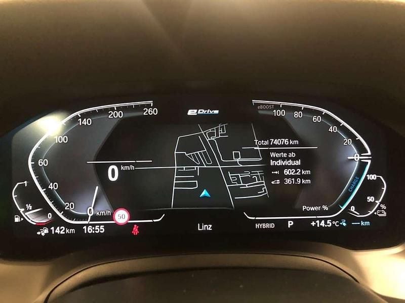 Gebraucht BMW 320e Advantage 163 PS (119 kW) 2022 Grau Kombi