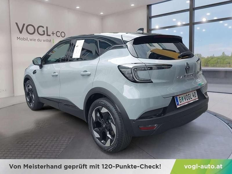 Neu Renault Captur Techno 140 PS (102 kW) 2025 Grau SUV