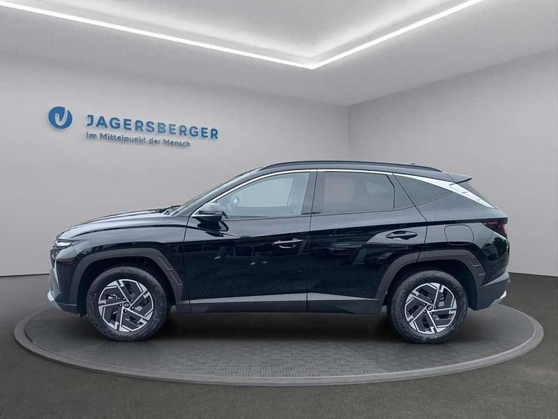 Neu Hyundai Tucson 159 PS (116 kW) 2025 Schwarz SUV