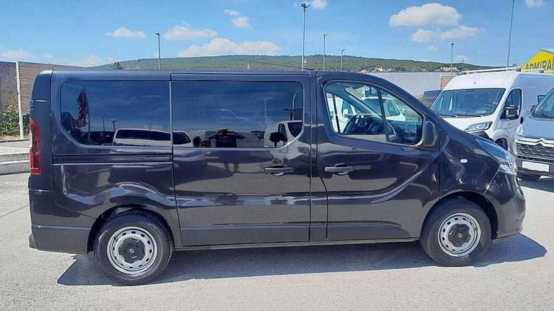 Gebraucht Opel Vivaro 125 PS (91 kW) 2019 Schwarz Van / Kleinbus
