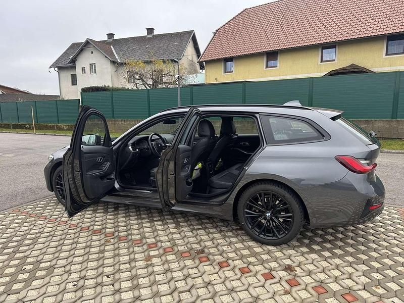 Gebraucht BMW 320 190 PS (139 kW) 2020 Kombi