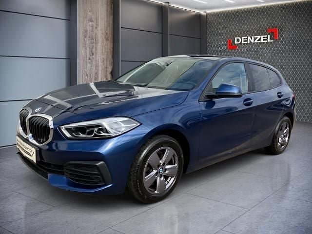 Blau Gebraucht 2021 BMW 118 Advantage Kleinwagen | € 19.900 (Fairer Preis) - Bild 1/4