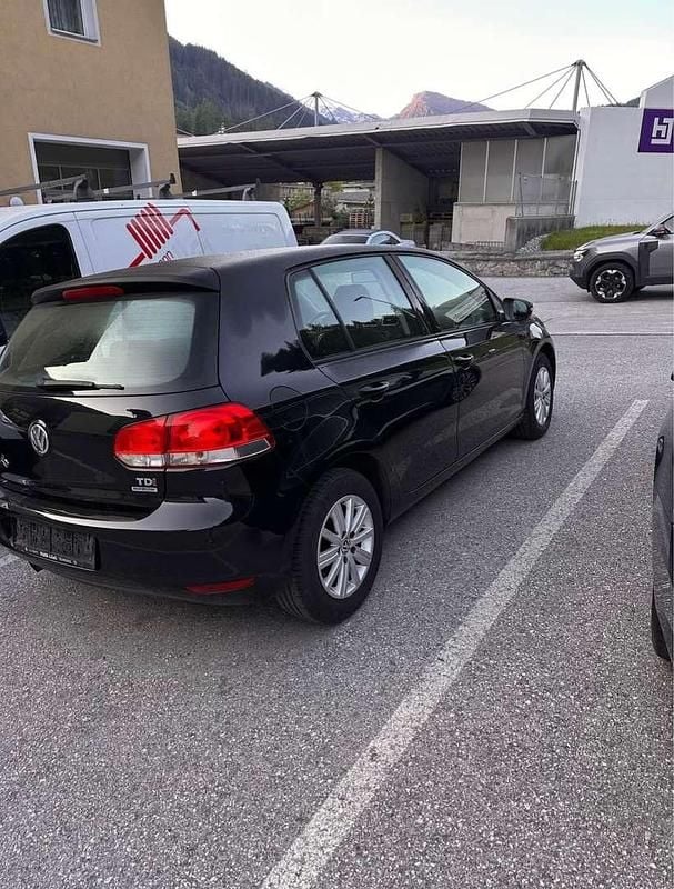 Gebraucht VW Golf VII Comfortline 105 PS (77 kW) 2012 Schwarz Limousine