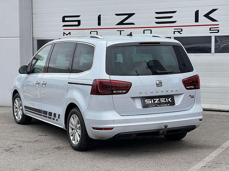 Gebraucht Seat Alhambra FR 184 PS (135 kW) 2017 Weiß Van / Kleinbus