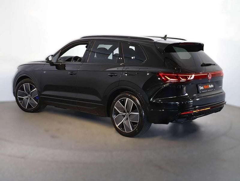 Gebraucht VW Touareg R 462 PS (339 kW) 2025 Schwarz  metallic SUV