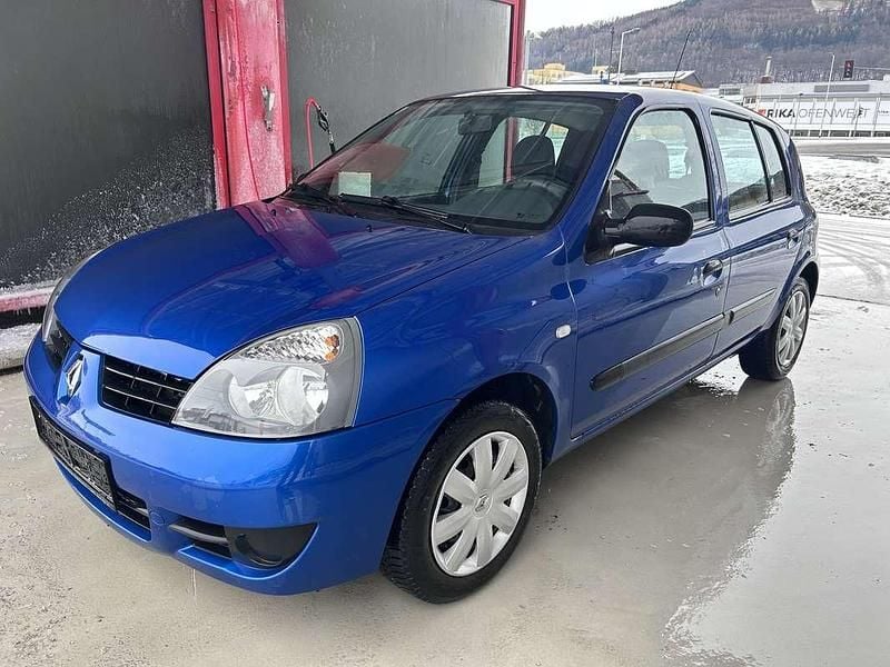 Gebraucht Renault Clio II 58 PS (42 kW) 2007 Limousine