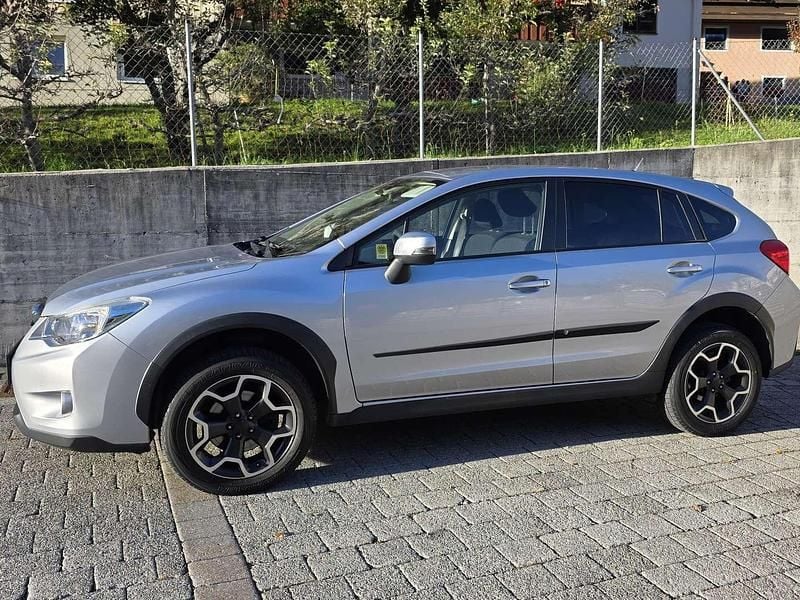 Gebraucht Subaru XV Comfort 109 PS (80 kW) 2014 Silber SUV