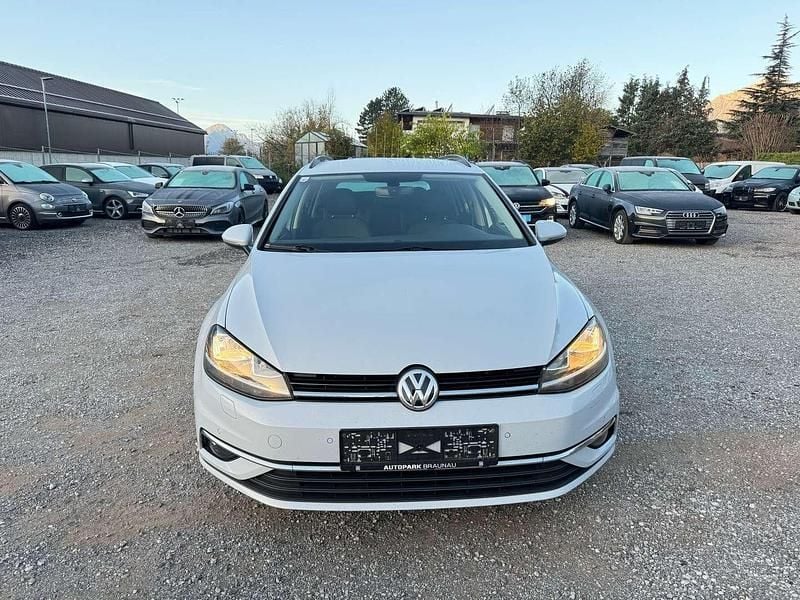Gebraucht VW Golf VII Comfortline 116 PS (85 kW) 2017 Grau Kombi