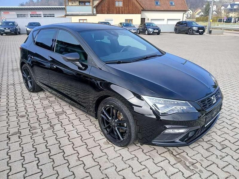 Gebraucht Seat Leon Black Edition 131 PS (96 kW) 2020 Schwarz Limousine