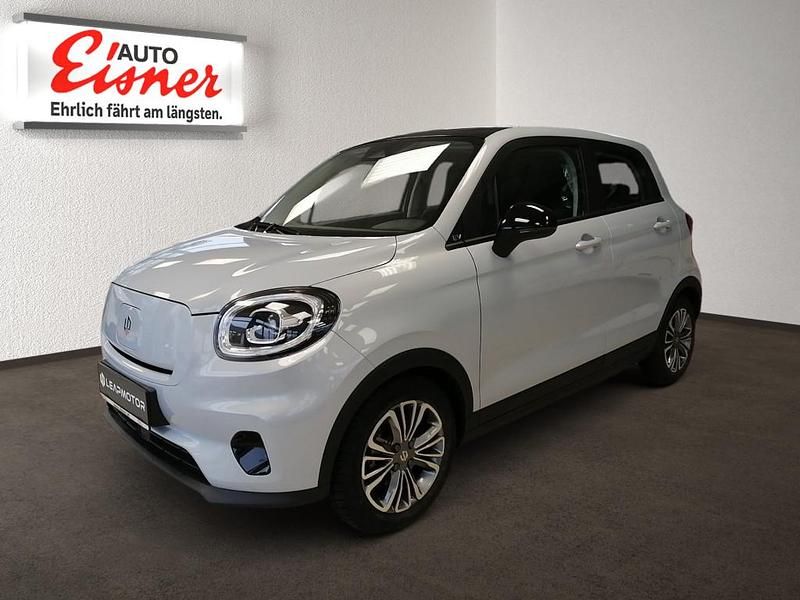 Neu Leapmotor T03 69 kW (95 PS) 2025 Silber Kleinwagen