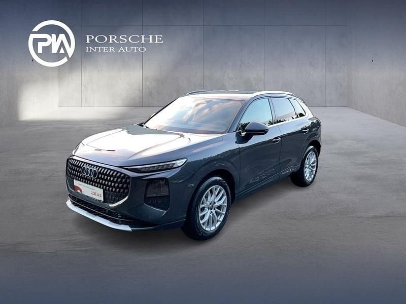 Dunkelgrau metallic Neu 2026 Audi Q3 SUV | € 43.990 (Guter Preis) - Bild 1/4