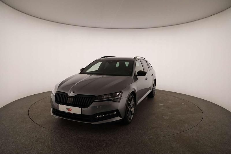 Gebraucht Skoda Superb SportLine 200 PS (147 kW) 2021 Grau Kombi