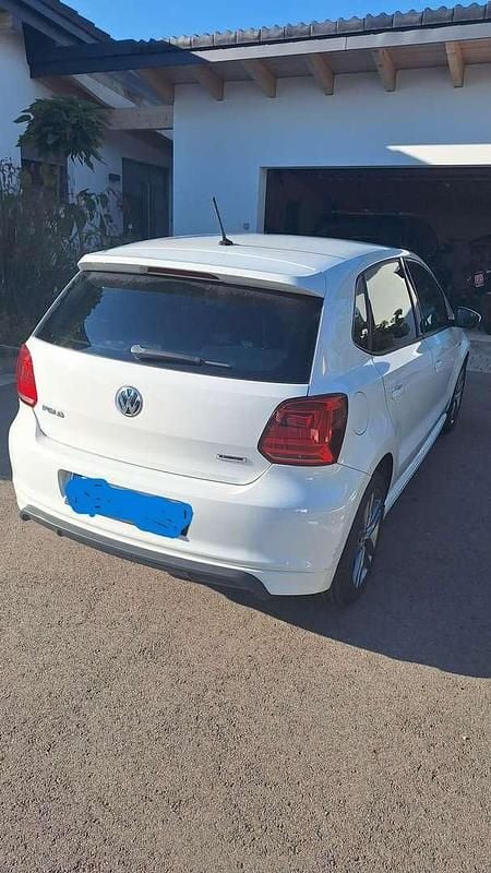 Gebraucht VW Polo LOUNGE 75 PS (55 kW) 2016 Weiß Limousine