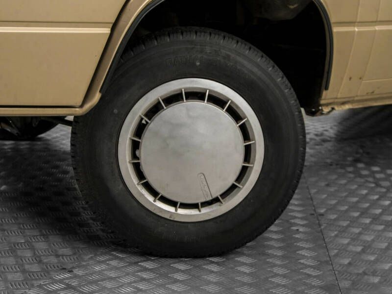 Gebraucht VW T3 77 PS (56 kW) 1986 Gold Van