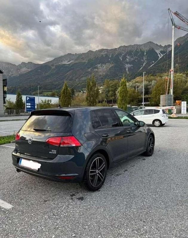 Gebraucht VW Golf VII Comfortline 110 PS (80 kW) 2015 Limousine