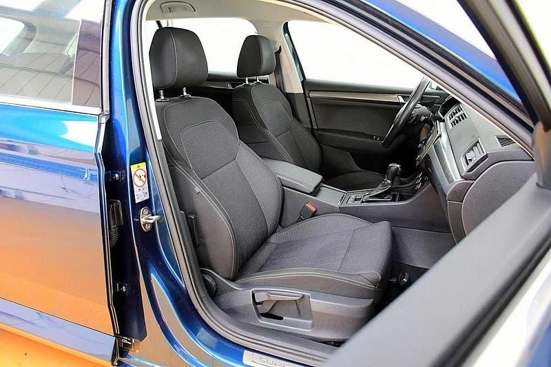 Gebraucht Skoda Superb Style 150 PS (110 kW) 2020 Grau Kombi