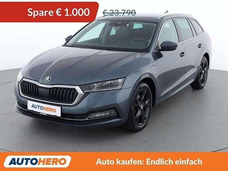 Grau Gebraucht 2021 Skoda Octavia First Edition Kombi | € 22.790 - Bild 1/3