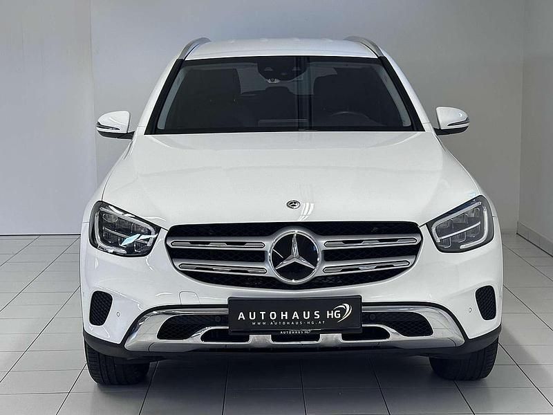 Gebraucht Mercedes GLC220 194 PS (142 kW) 2019 Weiß SUV